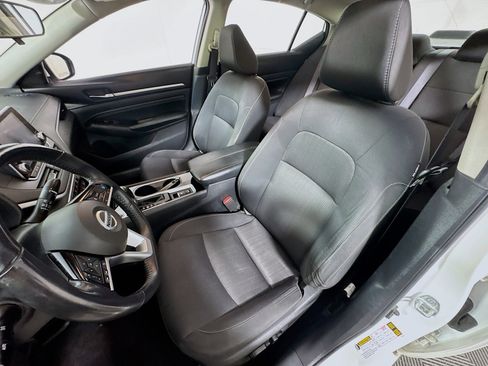 Used 2021 Nissan Altima 2.5 SV w/ SV Premium Package AWD/4WD image 14