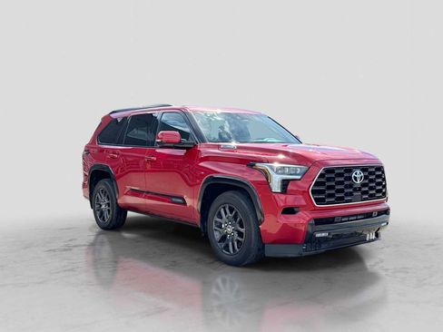 Used 2023 Toyota Sequoia Platinum AWD/4WD image 8