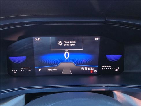 Certified 2023 Volkswagen Taos SE w/ Panoramic Sunroof Package FWD image 18