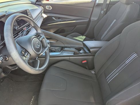 Certified 2023 Hyundai Elantra SEL w/ Cargo Package FWD image 19