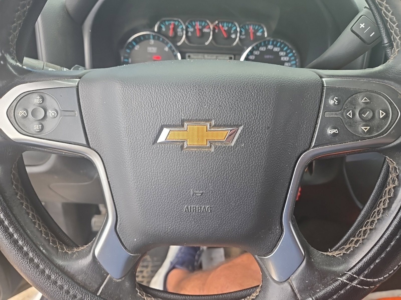 Used 2015 Chevrolet Silverado 1500 LT w/ Texas Edition, 1LT Trim RWD image 10