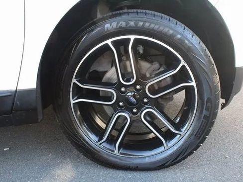 Used 2014 Ford Edge SEL w/ Equipment Group 205A image 30