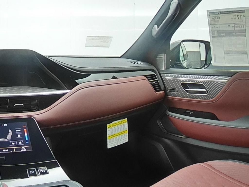 New 2027 INFINITI QX80 Autograph AWD/4WD image 33