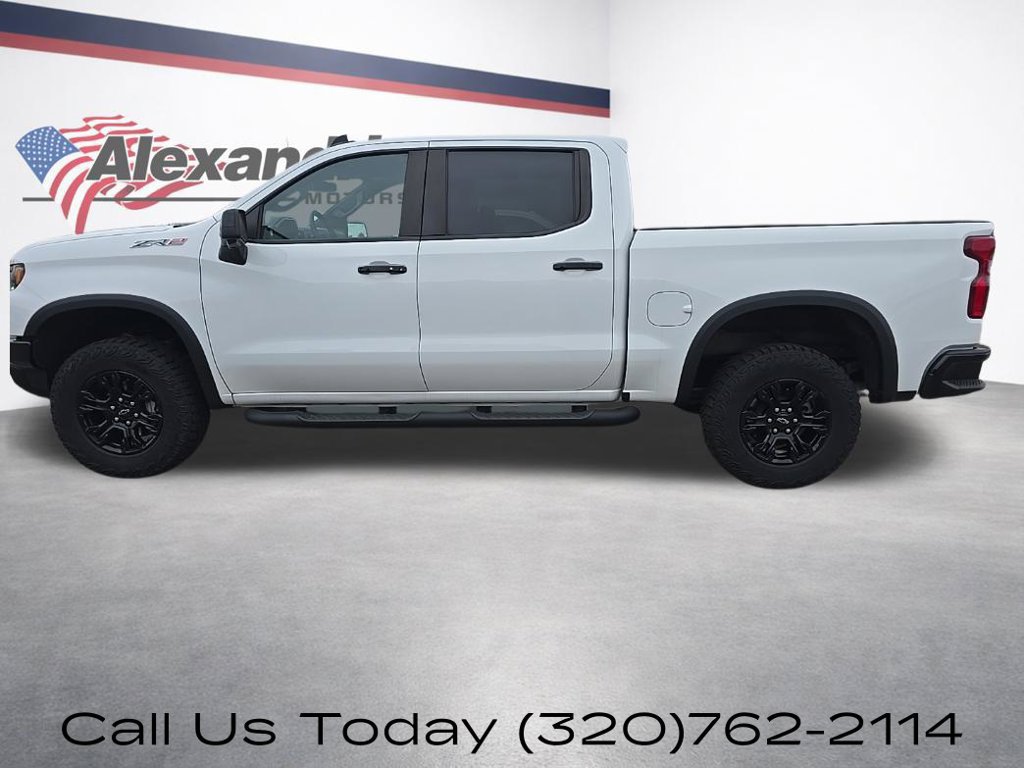 Used 2023 Chevrolet Silverado 1500 ZR2 AWD/4WD image 12