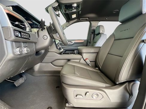 New 2026 GMC Yukon XL Denali image 15