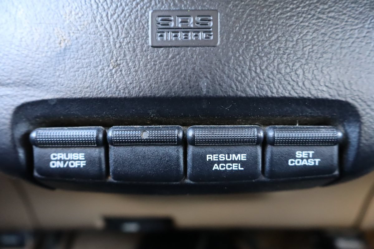 Used 1997 Dodge Ram 2500 Truck 4x4 Club Cab image 25