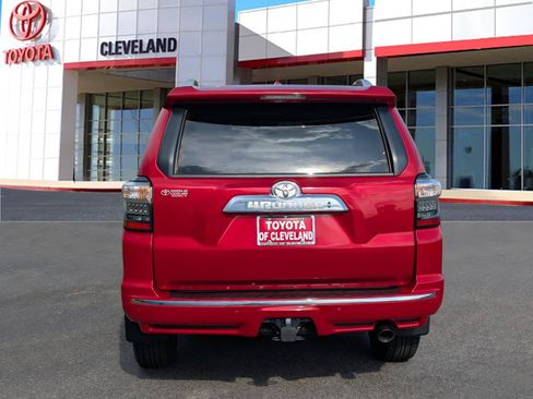 Used 2024 Toyota 4Runner Limited AWD/4WD image 6