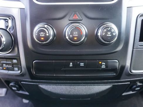 Used 2024 RAM 1500 Warlock AWD/4WD image 19