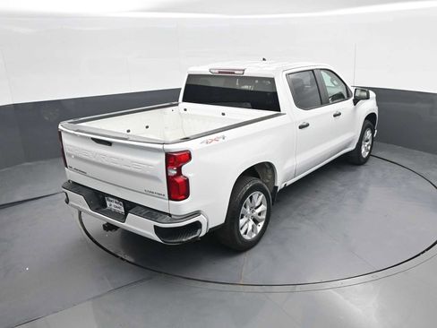 Used 2022 Chevrolet Silverado 1500 Custom AWD/4WD image 26