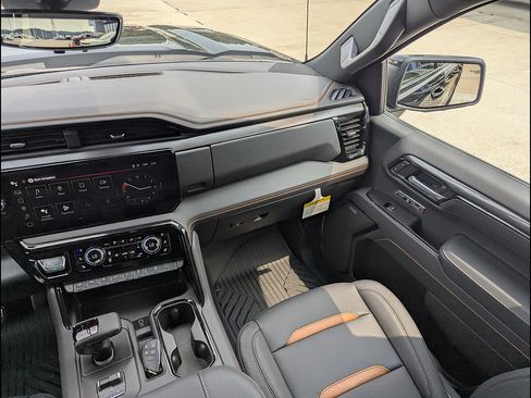 New 2026 GMC Sierra 1500 AT4 w/ AT4 Premium Package AWD/4WD image 20