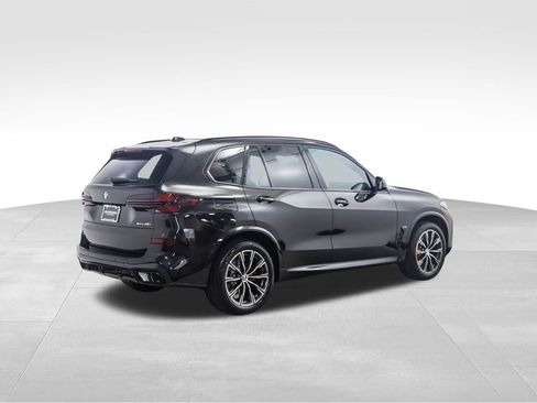 New 2026 BMW X5 xDrive40i w/ M Sport Package image 4