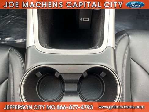 Used 2017 Lincoln MKX Premiere image 16