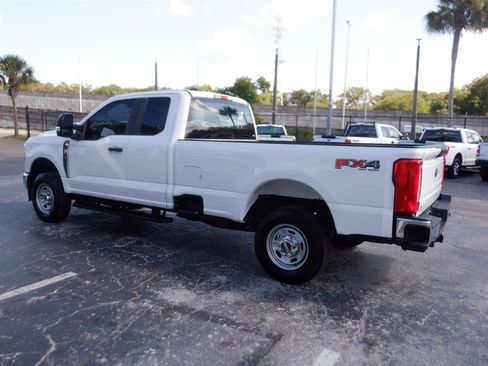 Used 2024 Ford F250 XL w/ FX4 Off-Road Package AWD/4WD image 3