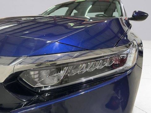 Used 2020 Honda Accord EX image 10