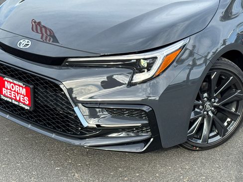 New 2026 Toyota Corolla SE FWD image 3