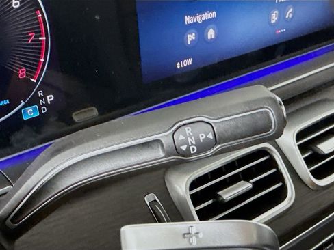 Used 2026 Mercedes-Benz GLE 350 4MATIC image 17