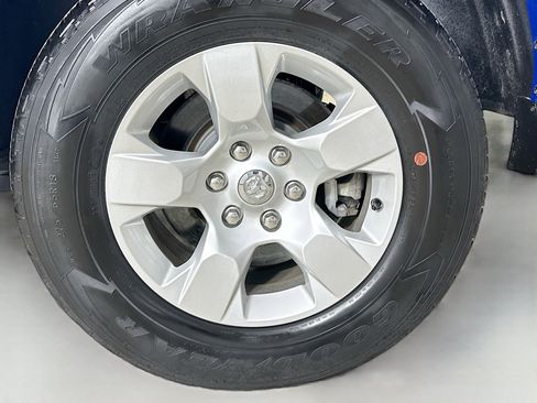 Certified 2025 RAM 1500 Big Horn AWD/4WD image 38