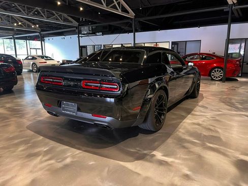 Used 2021 Dodge Challenger SRT Hellcat Redeye image 6