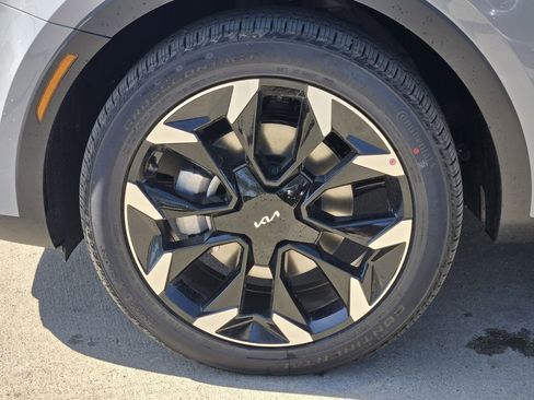 New 2026 Kia Sorento EX FWD image 8