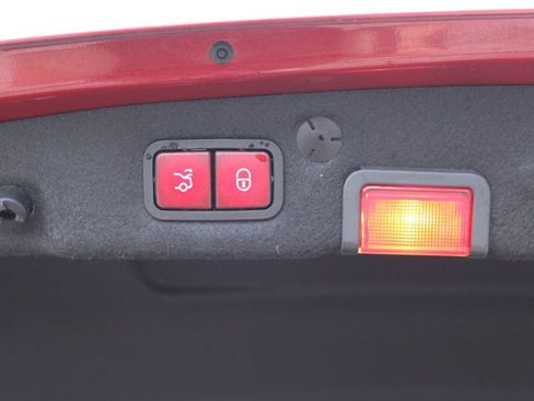 Used 2017 Mercedes-Benz C 300 Sedan image 10