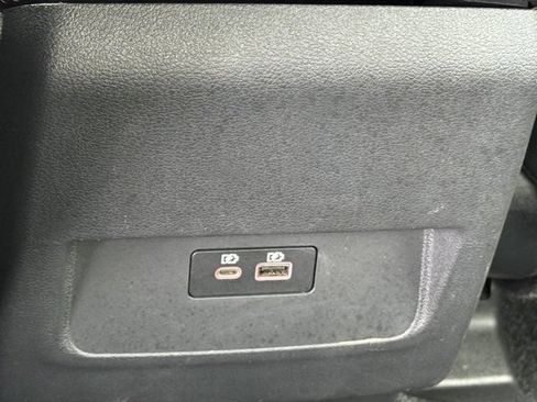 Used 2025 Nissan Frontier PRO-4X AWD/4WD image 15