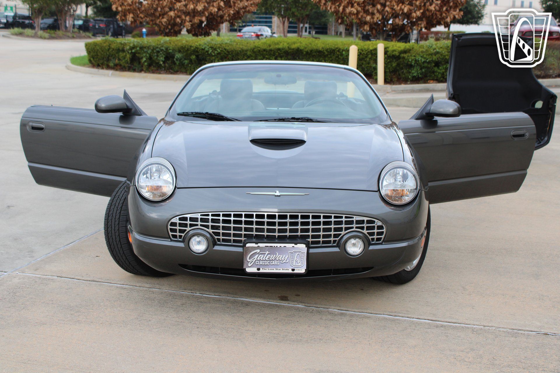 Used 2003 Ford Thunderbird RWD image 23