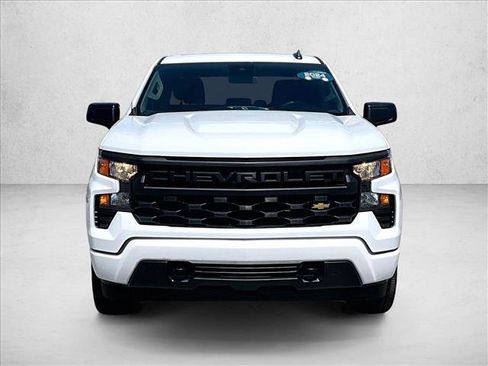 Used 2024 Chevrolet Silverado 1500 Custom RWD image 3