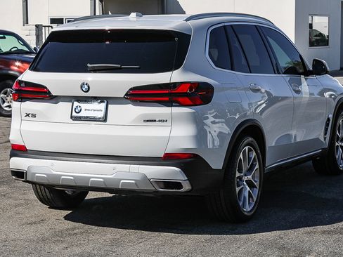 Used 2024 BMW X5 sDrive40i w/ Parking Assistance Package image 6
