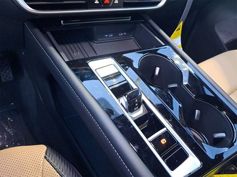 New 2026 Volkswagen Atlas Cross Sport SE image 9