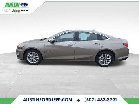 Used 2024 Chevrolet Malibu LT image 2