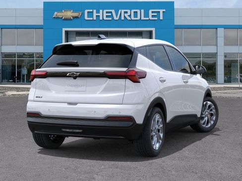New 2027 Chevrolet Bolt LT FWD image 4