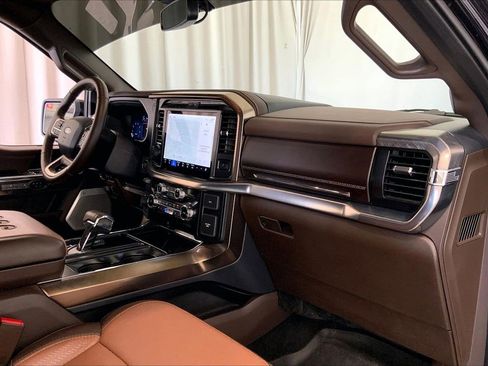 Used 2025 Ford F150 King Ranch w/ FX4 Off-Road Package AWD/4WD image 28