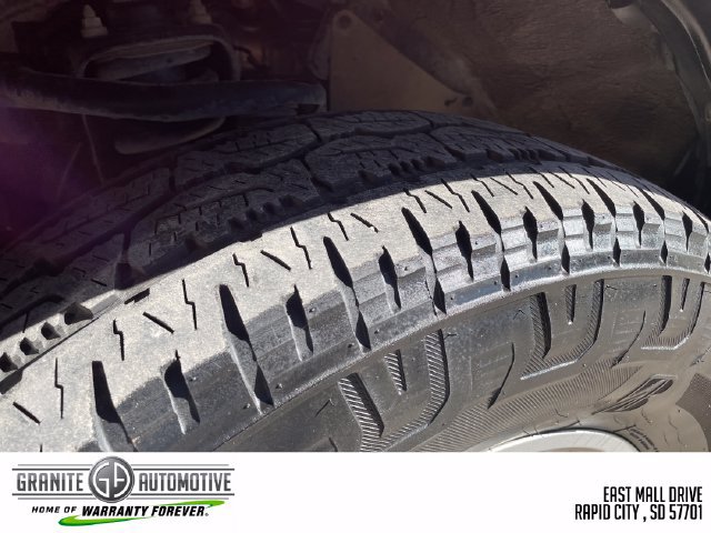 Used 2016 Toyota 4Runner SR5 AWD/4WD image 28