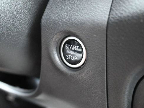 Used 2023 Nissan Frontier SV w/ SV Convenience Package AWD/4WD image 27