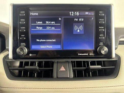 Used 2019 Toyota RAV4 XLE w/ Convenience Package AWD/4WD image 15