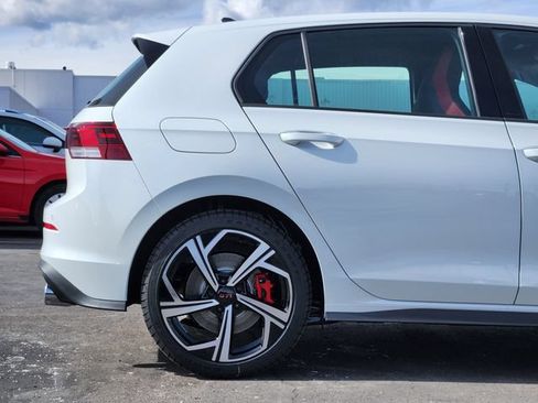 New 2026 Volkswagen Golf SE FWD image 6