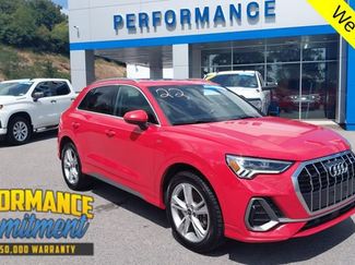 Used 2022 Audi Q3 2.0T Premium Plus AWD/4WD video 1