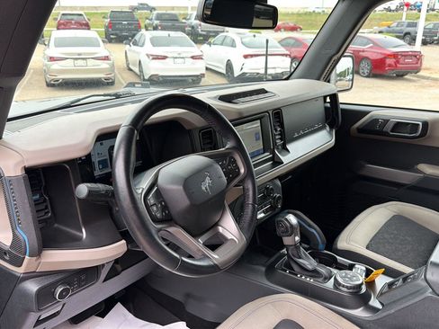 Used 2022 Ford Bronco Wildtrak AWD/4WD image 20