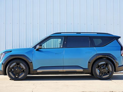 Used 2024 Kia EV9 GT-Line image 9