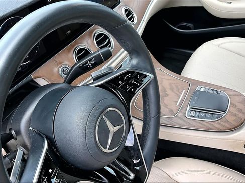 Used 2023 Mercedes-Benz E 350 Sedan image 17