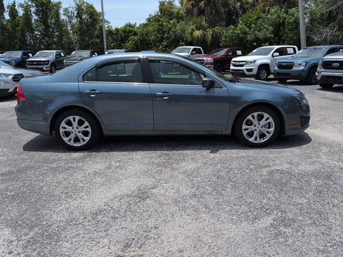 Used 2012 Ford Fusion SE FWD image 2