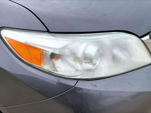 Used 2015 Toyota Sienna LE image 26