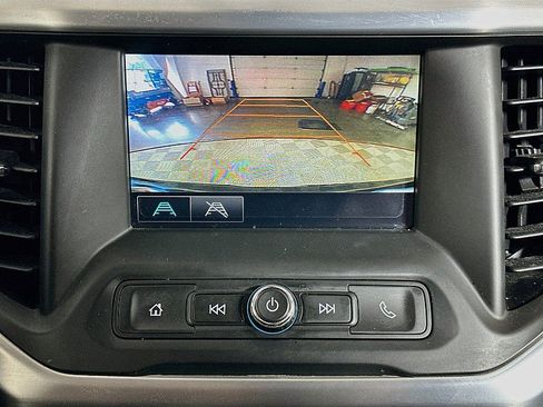 Used 2018 GMC Acadia SLE w/ Driver Alert Package I AWD/4WD image 15