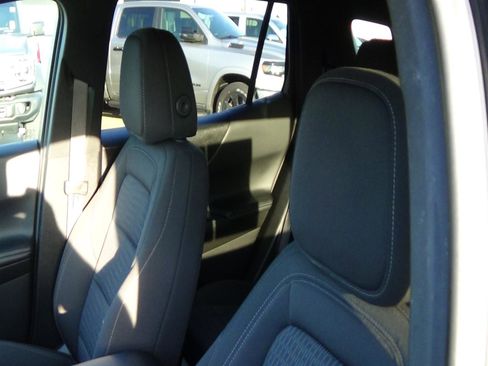 Used 2025 Chevrolet Equinox LT image 15