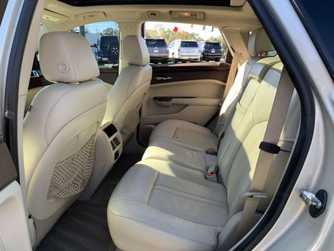 Used 2014 Cadillac SRX Luxury w/ Driver Awareness Package image 27