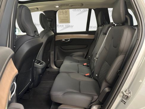 Used 2026 Volvo XC90 B6 Plus AWD/4WD image 12