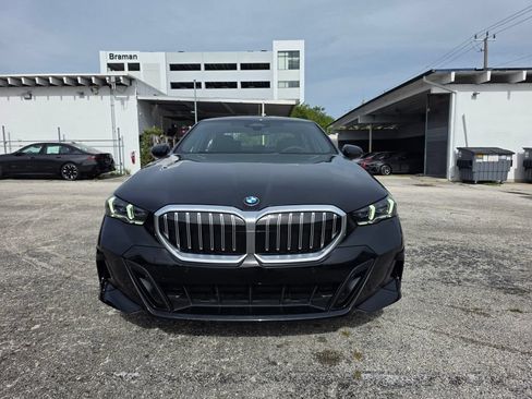 New 2027 BMW 530i w/ M Sport Package RWD image 2