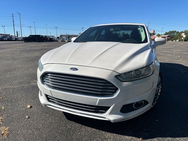 Used 2013 Ford Fusion SE FWD image 2