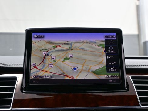 Used 2011 Audi A8 L 4.2 image 21