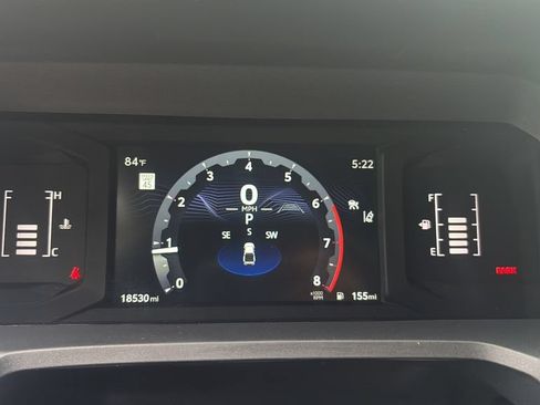 Used 2024 Toyota Tacoma SR5 w/ SR5 Upgrade Package RWD image 21